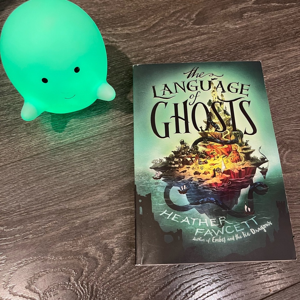 Language of the ghosts chapter book + rgb ghost lamp!